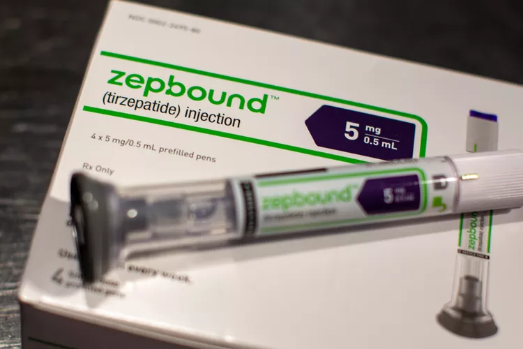 Confezione originale Zepbound Eli Lilly - Penna pre-riempita di Tirzepatide per dimagrire